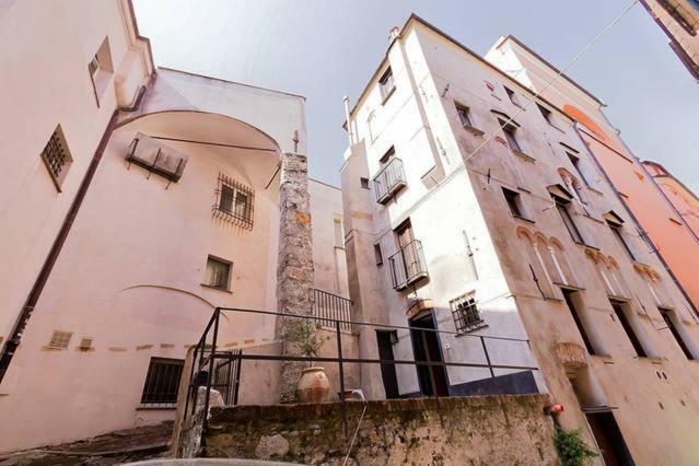 Lovingenoa - Antico Convento Apartment Екстериор снимка